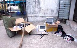 Kẻ bắt cóc cán bộ hải quan ra đầu thú