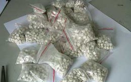 Bắt quả tang 2 đối tượng Trung Quốc vận chuyển ma tuý