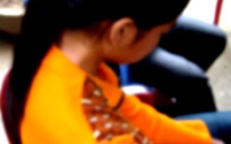 Bé gái tố bị thày dạy võ "nghịch" vùng kín