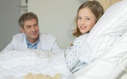 10 dấu hiệu phát hiện ung thư sớm ở trẻ