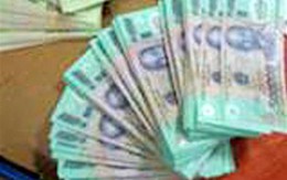 "Tiêu" gần 240 triệu đồng tiền giả, bị phạt 90 năm tù