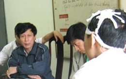 Thanh tra taxi Mai Linh hành hung... lái xe Mai Linh