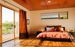 Nhà đẹp với màu vàng chanh và cam đỏ