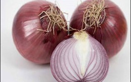 Mẹo cắt hành không cay mắt