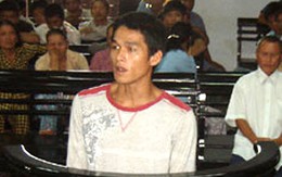 Được cho "quan hệ" 2 lần vẫn lãnh 2 năm tù