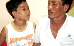Cha ruột cháu Hào Anh trở về sau gần 14 năm xa cách