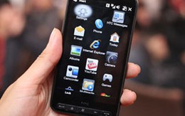 HTC 'đại hạ giá' smartphone