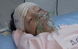 Cậu bé duy nhất sống sót trong tai nạn máy bay đã tỉnh