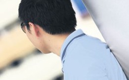 Con đường trở thành trai bao của chàng sinh viên trẻ tuổi