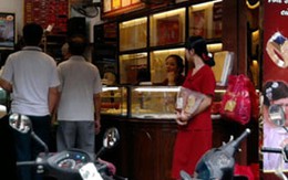 Giá vàng ầm ầm lao dốc
