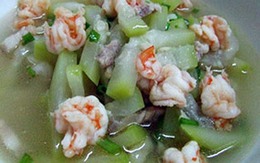 Canh bầu nấu tôm tươi