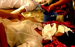 Bác sĩ, y tá bị tấn công bằng hơi cay vẫn chưa an toàn