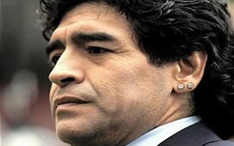 Maradona không hài lòng với… toilet tại World Cup