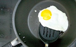 Mua nồi chảo chống dính: Giá càng rẻ càng dễ rước độc