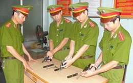 Sĩ quan công an nghỉ hưu trước tuổi được trợ cấp 1 lần