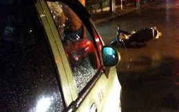 Cô gái thoát chết sau khi bay người vỡ kính taxi