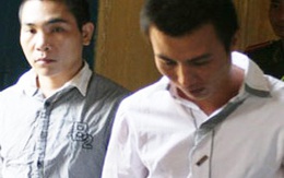 Thiếu nữ 15 tuổi bị hiếp dâm tập thể trước mặt người yêu