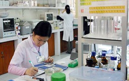 Tập huấn hoá sinh lâm sàng cho chuyên viên y tế