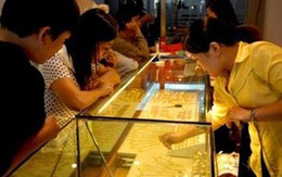 Giá vàng trong nước giảm sâu rồi bật nhanh trở lại