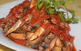 Cá trích xốt cà