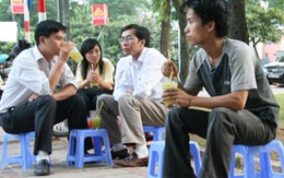 Hàng giải nhiệt “sốt” giá