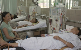 Xung quanh vấn đề viện phí: Áp giá 15 năm trước là bất hợp lý