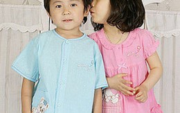 Mẹo chọn mua quần áo cho bé gái và bé trai