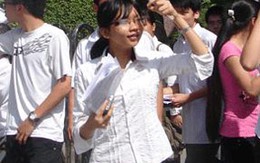 Không "đạo văn" trong đề thi tiếng Anh khối D1