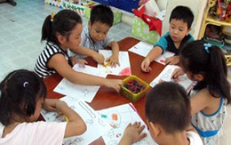 Trẻ 5 tuổi phải biết tự viết đúng tên mình