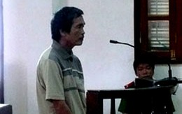 Đóng cửa, làm "chuyện ấy" với trẻ em