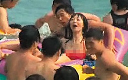 Thiếu nữ "lộ hàng" trên bản tin thời sự