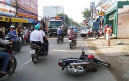Chấn thương sọ não vì tài xế mở cửa xe taxi
