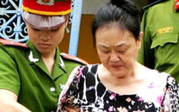 Nữ doanh nhân "xách" 32 kg vàng bị tăng án