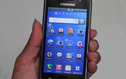 Galaxy S chính hãng giá gần 14 triệu