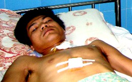 Trung úy công an bị đâm trọng thương
