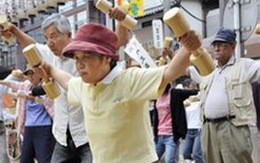 Người già chết nhiều năm không ai biết