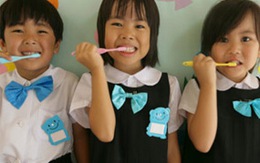 Không cần đánh răng buổi sáng vì... nước bọt tốt?