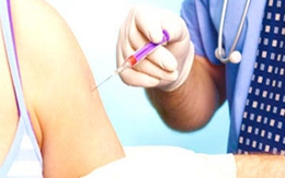 Vaccin điều trị ung thư đầu tiên trên thế giới