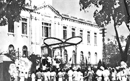 Người đếm ngược thời gian