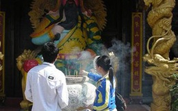 Rộ tin đồn ngôi chùa "oán" tình nhân