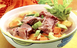 Canh khoai lang sườn