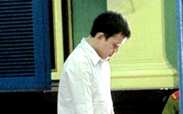 10 năm tù vì "yêu" nữ sinh lớp 6