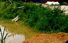 Bé 2 tuổi chết đuối thương tâm