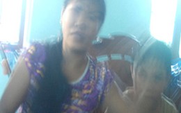 Phạt con khỏa thân, đội ghế quỳ hàng giờ giữa trưa