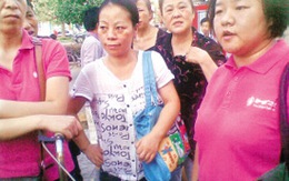 Cô giáo lao vào đám cháy cứu học sinh