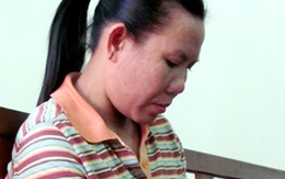 Đâm chết chồng vì "lả lướt" qua điện thoại