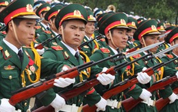 Diễu binh lớn nhất lịch sử mừng Đại lễ
