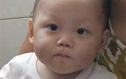 Khởi tố người mẹ hành hạ con 9 tháng tuổi