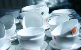 Tráng nước sôi để nguội có loại trừ vi khuẩn?