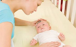 Hạ sốt cho bé không dùng thuốc